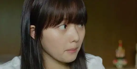 韩剧整容女明星_韩娱圈外貌争议_郑知苏外貌变化