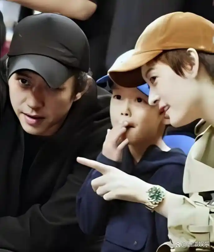 唐嫣罗晋婚姻幸福案例_娱乐圈夫妻有哪些照片_娱乐圈陈晓陈妍希离婚