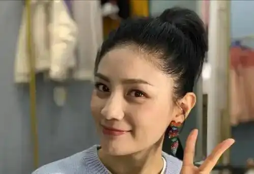 明星夫妻爱情故事_娱乐圈感人爱情故事_娱乐圈夫妻有哪些照片