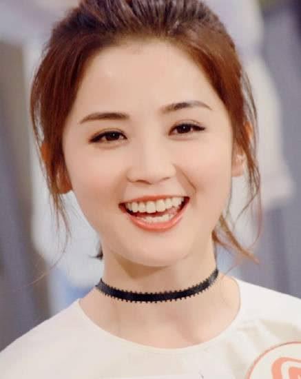 本命年明星2024_狗年明星热点,_本命年运势分析2024